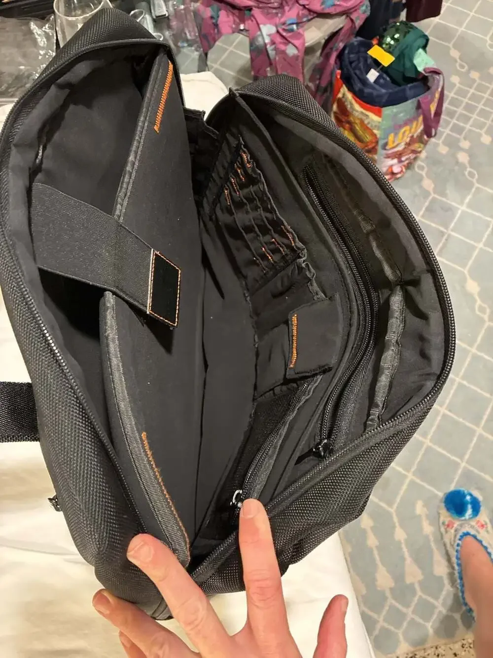 Targus Black Nylon Laptop Tote Bag